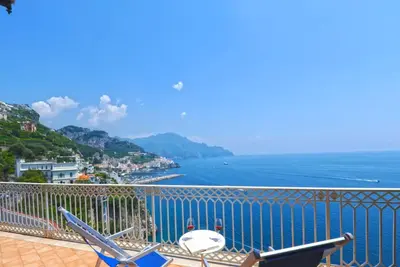 Image de Splendid Amalfi Property Surplombant la mer, vue imprenable, proche de la plage