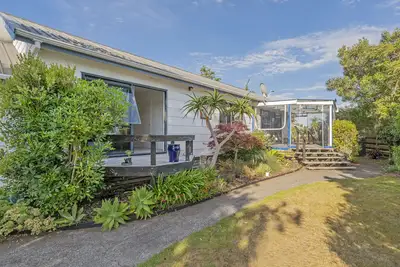 Image de Manuka Bach - Matarangi Holiday Home