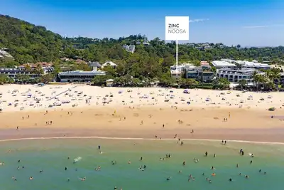 Image de Located on Noosa Main Beach - Portofino 2