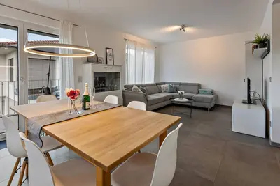Image de Appartement de vacances moderne \"SchmuckstĂĽck\" avec vue sur les montagnes
