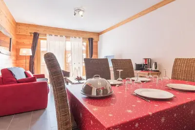 Image de Appartement Ski aux Pieds, 6 Pers, Montgenèvre – Terrasse et Confort