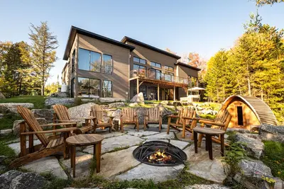 Image de Chalet Denali | Jacuzzi | Sauna | Foyer Extérieur
