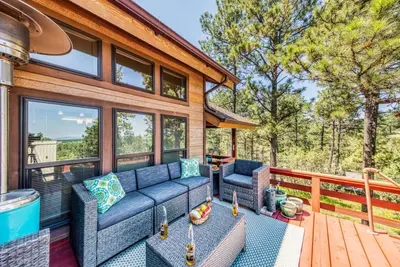 Image de Windy Pines-Spacious Mtn cabin\/ Views\/ Alto Cc