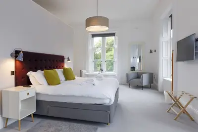 Image de A lews castle that sleeps 2 guests in 1 bedroom
