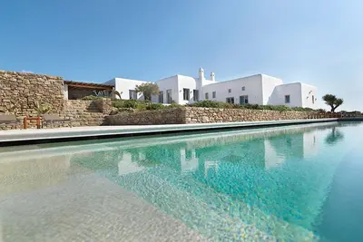 Image de Villa Palatial Mykonos | État de la Villa Empire | 5 chambres | Heliport | Terrain de basket | Home