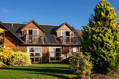 Image de Mellerstain Lodge (No. 2) Pets allowed - sleeps 6 guests in 2 bedrooms