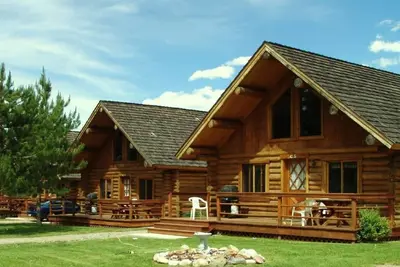 Image de Fairmont Chalets Montana 3