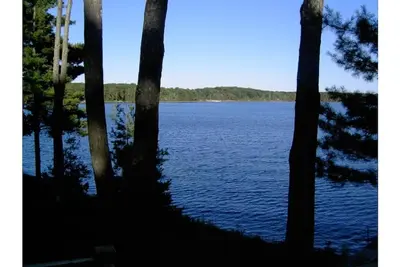 Image de The Cabin at Double Eagle - A large home on beautiful Stone Lake!