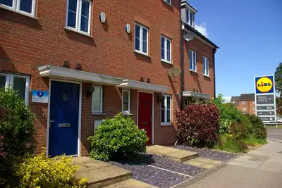 Image de Caspian House (4 Bedrooms) - Serviced Accommodation