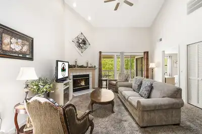 4bd/3ba Golf Condo, Patio, Golf On-Site, Ticket Discounts