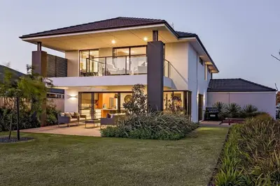 Image de Front 9 A Luxury Golf Lovers Getaway