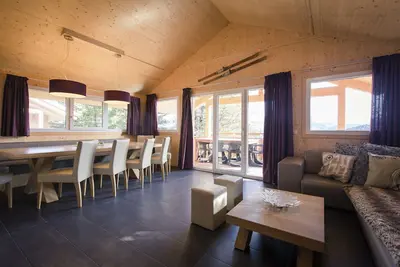 Image de Chalet Zirbenwald Ii fĂĽr 13 Personen
