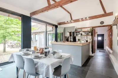 Image de The Cattle Barn - Trois Chambres Maison, Couchages 6