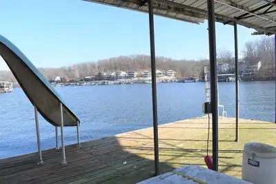 Image de Lake View 5 Bedroom (2 Master Suites) / 4 Bath / Private Dock