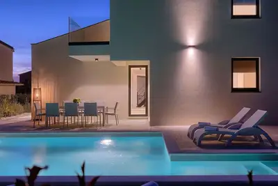 Image de Maison de vacances privée avec climatisation, Wifi, piscine privée, Tv, terrasse, parking
