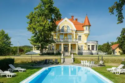 Image de Maison de vacances privée avec piscine privée, Wifi, Tv, terrasse, vue panoramique, parking