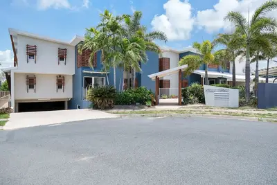 Image de Perfect Getaway with beach views!