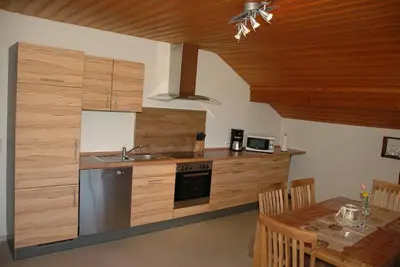 Image de Farmhouse in a quiet, sunny location close to the forest - 80sqm vacation apartment with balcony