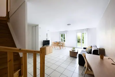 Image de 4 pièces 8 personnes