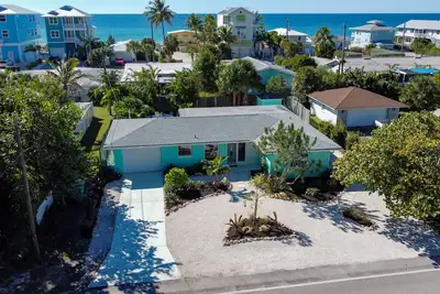 Image de Tropical Oasis - Englewood Beach, Fl.