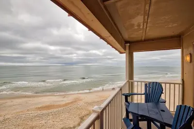 Image de Seaside Serenity! Oceanfront at Topsail Dunes.