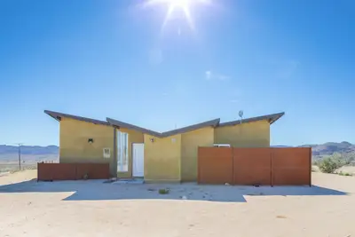 Image de 🌵Las Alas del Sol- Mid Century Modern Architectural Gem🌵