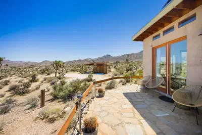 Image de 🌵The Jensen- Peaceful home with the most Incredible views🌵