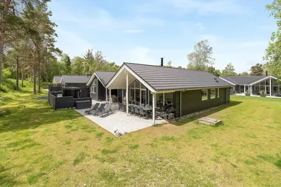 Image de Maison confortable à Væggerløse avec.