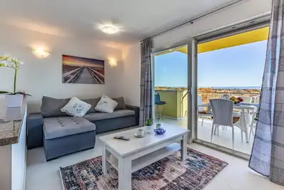 Superbe appartement à Liznjan avec WiFi