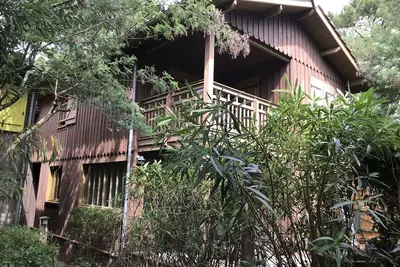 Image de 2 min à pied de la plage des Américains, jolie Maison sous les pins 9 couchages