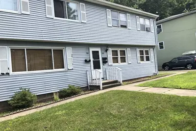 Image de Conveniently located near Southern Connecticut University and Yale University