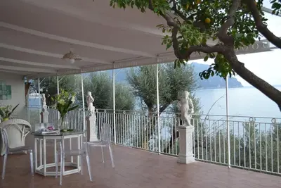 Little Ludovica - Panoramic terrace by the sea