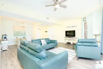 Image de Pool Open! Sanibel Condo-Ocean Side View #606