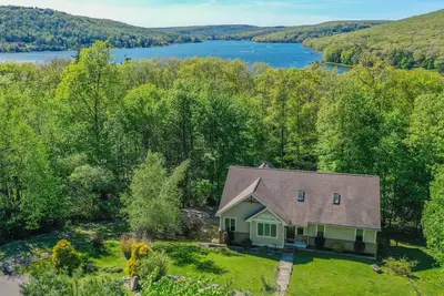 Image de Wake at the Lake | Close to Dcl State Park!