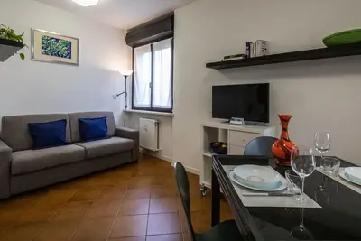 Image de Italianway - P. le Unità d'Italia 3 - Ud-L483-Puit3a2