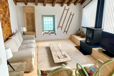 Image de Maison de vacances \"Astarte House 6pax up\" avec terrasse ; parking dans la rue
