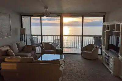Image de Large Balcony Beach Front