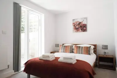 Image de Superior 2 bedroom 2 bathroom apartment
