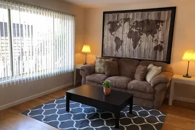 Image de 2 Coastal Apartment near beach