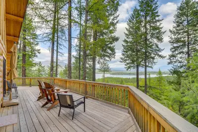 Image de Hand-Crafted Cabin w/ Whitefish Lake Views!