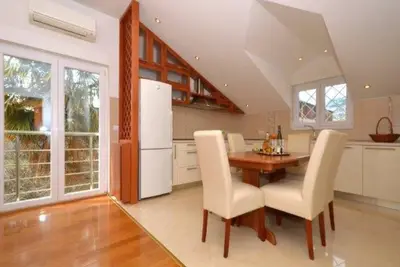 Image de Apartment Franka-Kaštel Stari