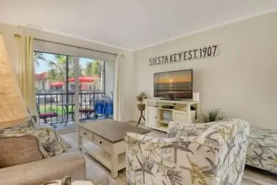 Image de Beutiful updated Condo Siesta Key