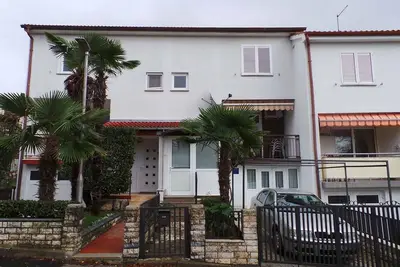 Image de Maison de vacances avec balcon et air conditionné