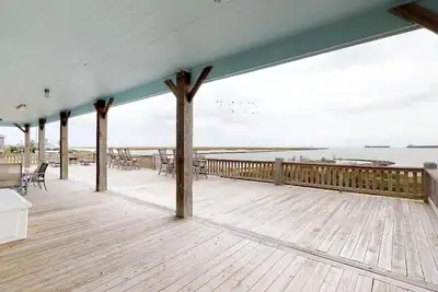 Image de Off The Hook: 4 Br, 3 Ba House in Port Bolivar, Sleeps 12