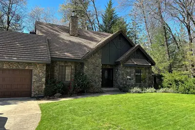 Image de Lake Shasta Home on Dooney Creek Cove, Lakehead