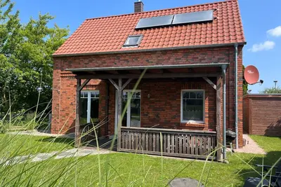 Image de A12 Das rote Haus am Haff Roggow Ostseebad Rerik - A12: 3-room vacation home (90m²; max. 5 pers. ),