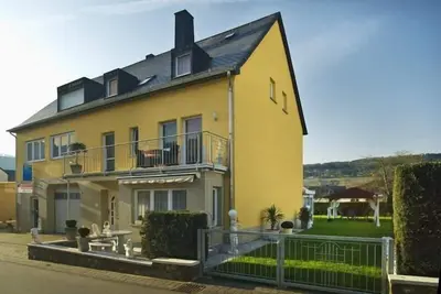 Image de Appartement de vacances Trittenheim pour 2 - 4 personnes avec 2 chambres à coucher - Appartement de