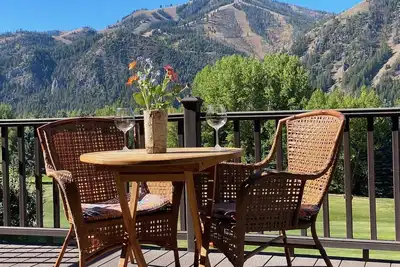 Image de C21 Bigwood - Stunning Baldy Views