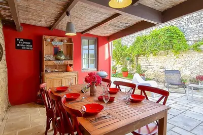 Image de Charmante villa rétaise avec jardin et garage