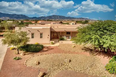 Image de The Cactus House